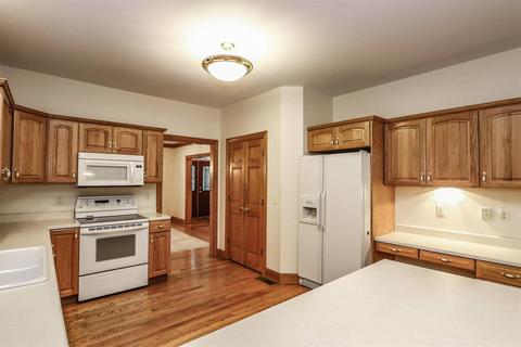 5318 Ridgevale Ct, Hamilton Township, OH 45039 photo 14