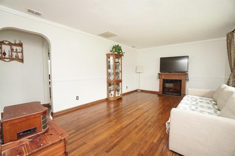 100 Pomerene Ave, Morrow, OH 45152 photo 6