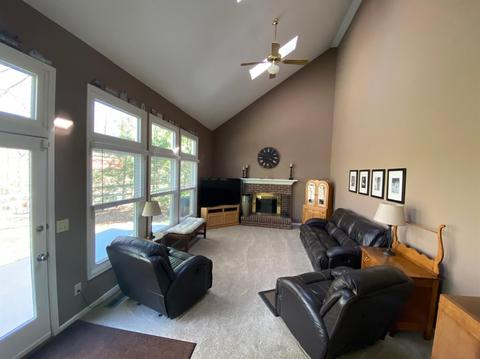 1672 Mccabe Ln, Cincinnati, OH 45255 photo 6