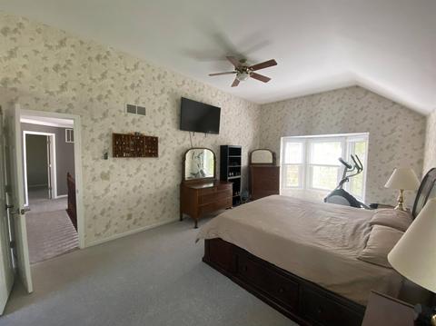 1672 Mccabe Ln, Cincinnati, OH 45255 photo 12