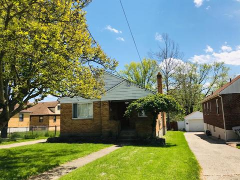 4011 Smith Rd, Cheviot, OH 45211 photo 1