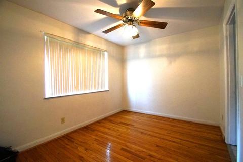 4011 Smith Rd, Cheviot, OH 45211 photo 5