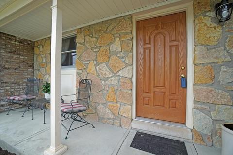 3639 Parfore Ct, Cincinnati, OH 45245 photo 4