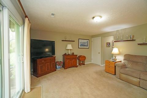 3639 Parfore Ct, Cincinnati, OH 45245 photo 27
