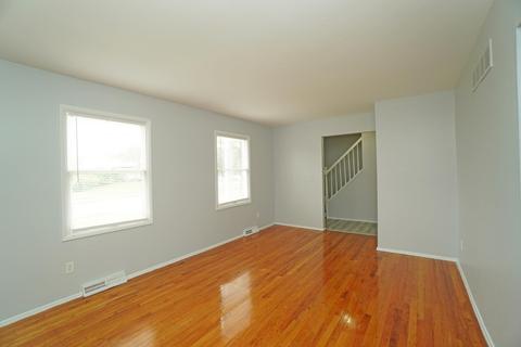 1898 Edgewater Dr, Cincinnati, OH 45240 photo 5