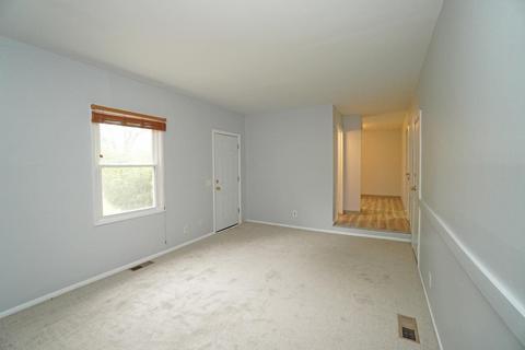 1898 Edgewater Dr, Cincinnati, OH 45240 photo 14