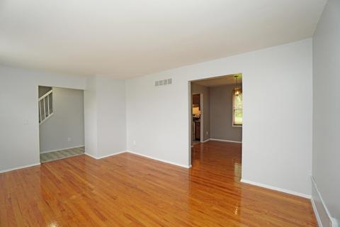 1898 Edgewater Dr, Cincinnati, OH 45240 photo 6