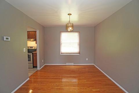1898 Edgewater Dr, Cincinnati, OH 45240 photo 7