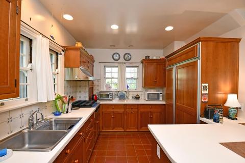 3 Interwood Pl, Cincinnati, OH 45220 photo 8