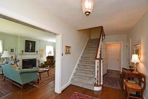 3 Interwood Pl, Cincinnati, OH 45220 photo 3