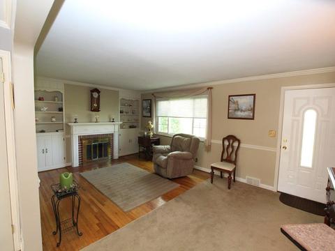 8722 Long Ln, Cincinnati, OH 45231 photo 3