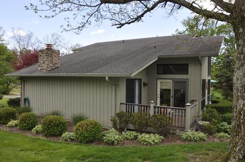 2348 Devils Backbone Rd, Cincinnati, OH 45233 photo 8
