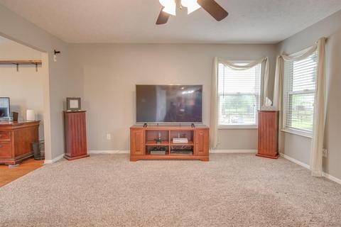 800 Thornton Dr, Morrow, OH 45152 photo 7