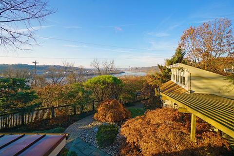 406 Torrence Ct, Cincinnati, OH 45202 photo 32