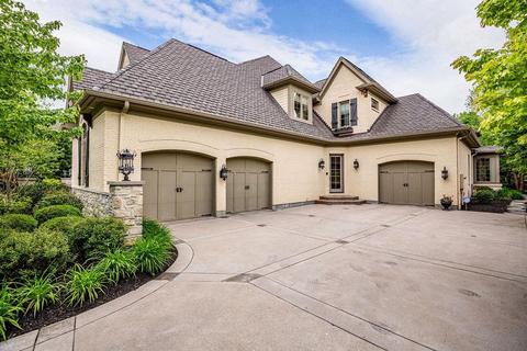 35 Traditions Turn, Montgomery, OH 45249 photo 4