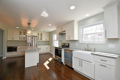 7143 Royalgreen Dr, Cincinnati, OH 45244 photo 9