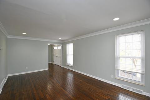 7143 Royalgreen Dr, Cincinnati, OH 45244 photo 4