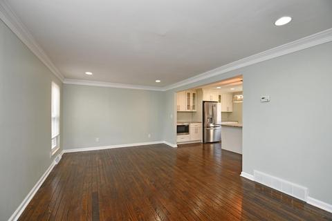 7143 Royalgreen Dr, Cincinnati, OH 45244 photo 3