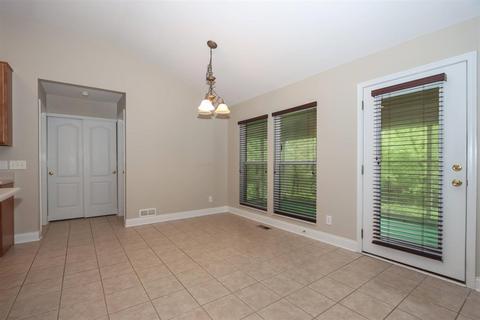 519 Conrad Dr, Cincinnati, OH 45231 photo 13