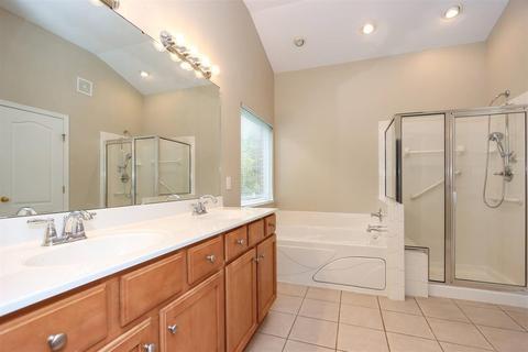 519 Conrad Dr, Cincinnati, OH 45231 photo 21