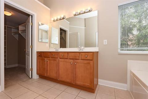 519 Conrad Dr, Cincinnati, OH 45231 photo 22