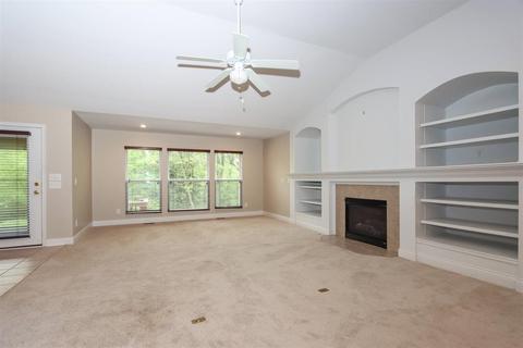 519 Conrad Dr, Cincinnati, OH 45231 photo 5