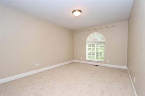 519 Conrad Dr, Cincinnati, OH 45231 photo 24
