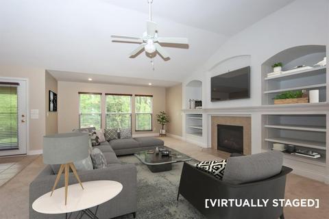 519 Conrad Dr, Cincinnati, OH 45231 photo 4