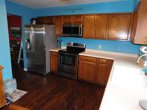 552 Maple Valley Ct, Cincinnati, OH 45244 photo 9