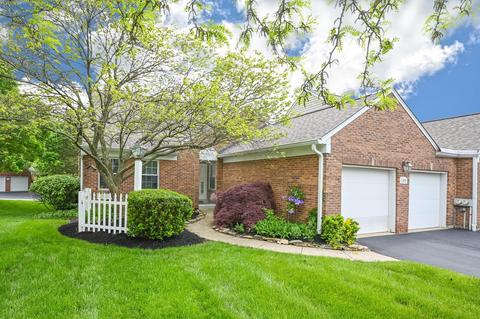 5495 Windridge Ct, Columbia Twp, OH 45243 photo 1