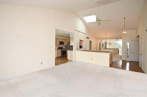 5495 Windridge Ct, Columbia Twp, OH 45243 photo 12