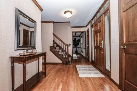3719 Fallentree Ln, Blue Ash, OH 45236 photo 4