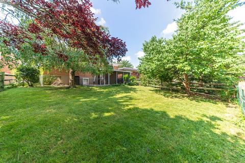 4640 Largo Dr, Cincinnati, OH 45236 photo 43