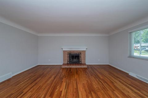 4640 Largo Dr, Cincinnati, OH 45236 photo 8