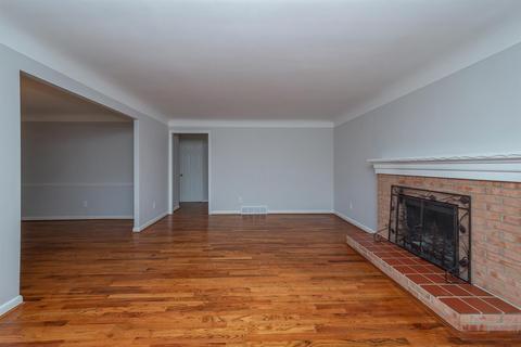 4640 Largo Dr, Cincinnati, OH 45236 photo 9