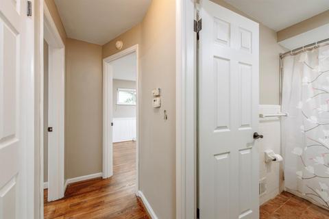 592 Libbejo Dr, Cincinnati, OH 45233 photo 8