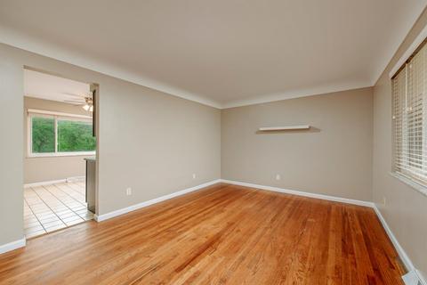 592 Libbejo Dr, Cincinnati, OH 45233 photo 5