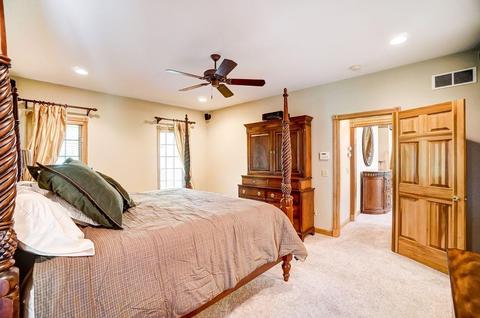 7101 High Pointe Ln, Cincinnati, OH 45248 photo 32