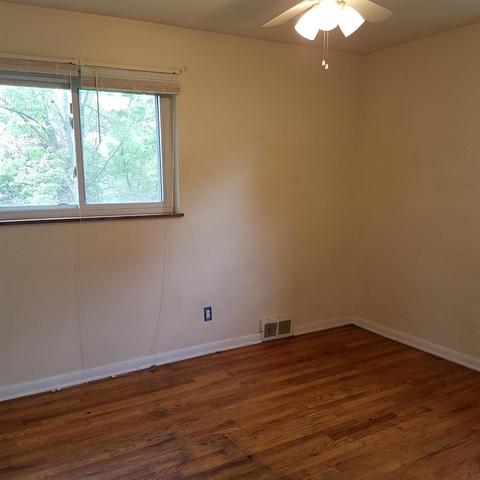 8719 Constance Ln, Cincinnati, OH 45231 photo 12