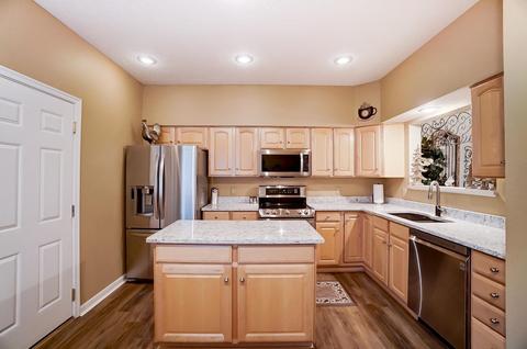 2478 Walnutview Ct, Cincinnati, OH 45230 photo 3
