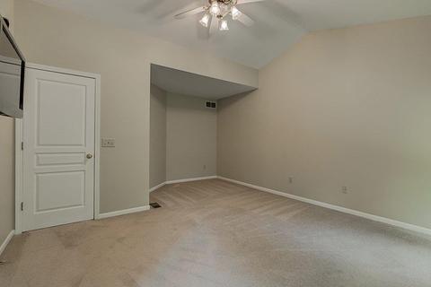 882 Tall Trees Dr, Cincinnati, OH 45245 photo 12