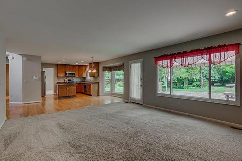 882 Tall Trees Dr, Cincinnati, OH 45245 photo 8