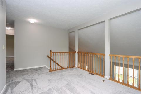575 Forest Ridge Ct, Cincinnati, OH 45244 photo 25