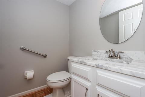 575 Forest Ridge Ct, Cincinnati, OH 45244 photo 26