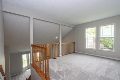 575 Forest Ridge Ct, Cincinnati, OH 45244 photo 24