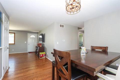 707 Loda Dr, Cincinnati, OH 45245 photo 8