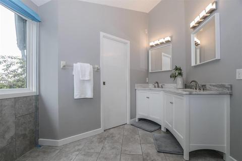 9240 Bluewing Ter, Blue Ash, OH 45236 photo 25