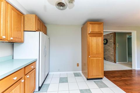985 White Oak Rd, Cincinnati, OH 45245 photo 19