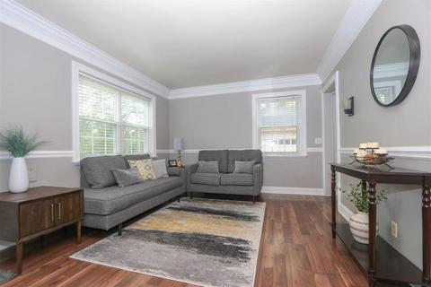 1103 Madeleine Cir, Cincinnati, OH 45231 photo 4