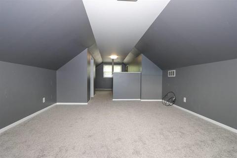 1103 Madeleine Cir, Cincinnati, OH 45231 photo 35